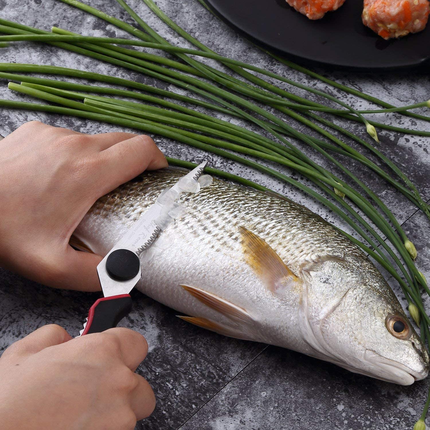 Kitchen Scissors for Meat, Fish, Plant and Gardening | Serrated Detachable Shears with Nut Cracker